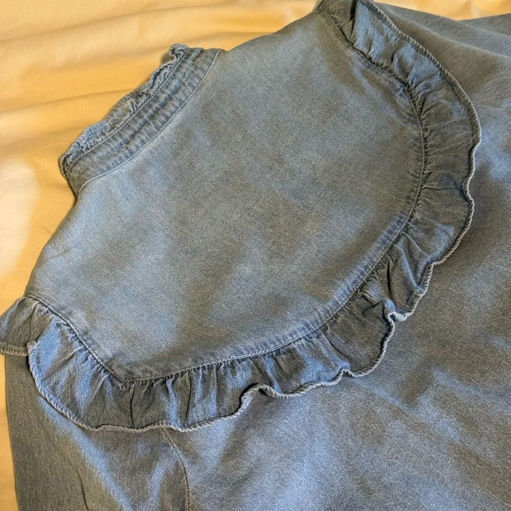 Denim Ruffle Button-Up Shirt - Picture 5 of 5